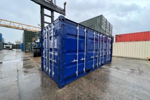 20 foot side access container in blue